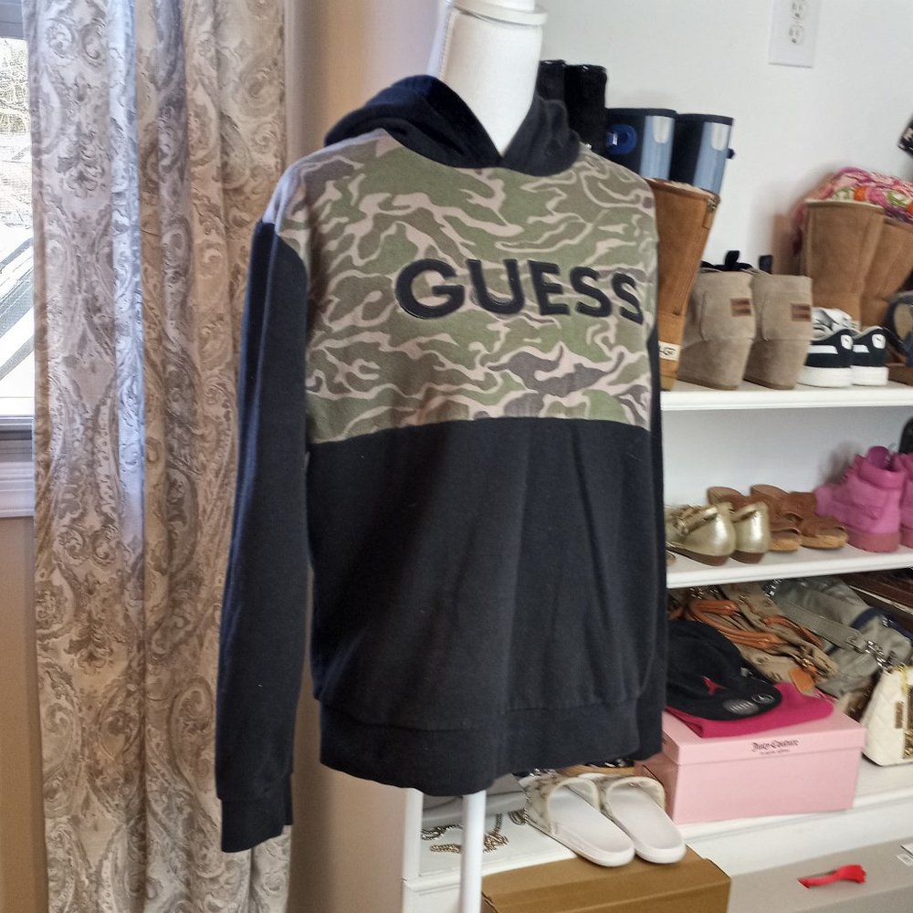 Guess Hoodie